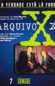 Capa do livor - Série Arquivo X 07 - Sangue